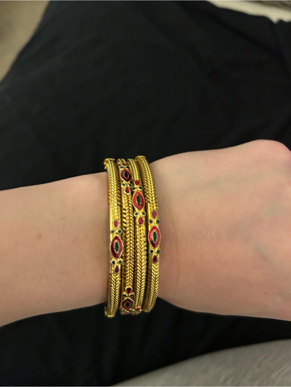 Gold and Red Women's Decorative Bangle Set
